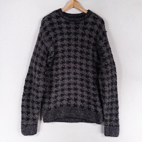 SKIMS Sweaters - Skims Sweater Womens L/XL Gray Houndstooth Pullover Fuzzy Teddy Soft Cozy Casual